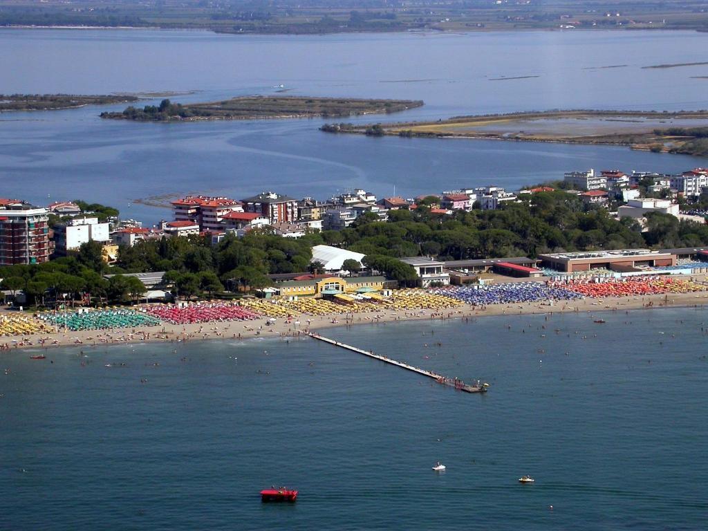Hotel Park Spiaggia Grado Exterior photo