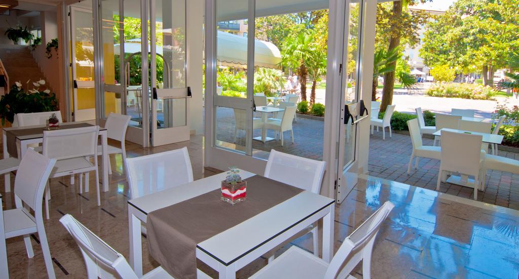 Hotel Park Spiaggia Grado Exterior photo